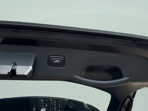 New 2026 Kia Sportage EX FWD image 10