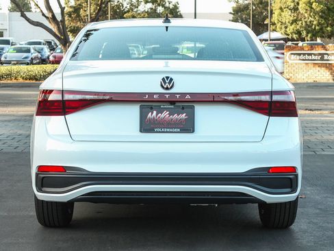 New 2026 Volkswagen Jetta Sport FWD image 7