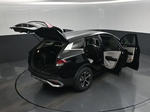 Used 2023 Kia Sportage EX FWD image 29