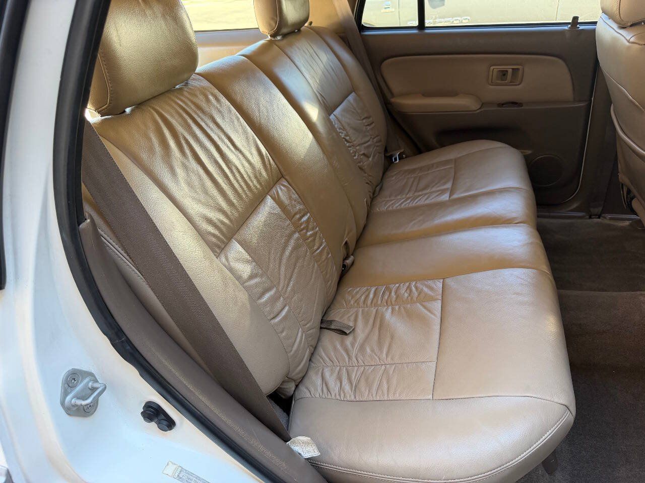 Used 1999 Toyota 4Runner Limited w/ Upgrade Value Pkg 5 RWD image 14