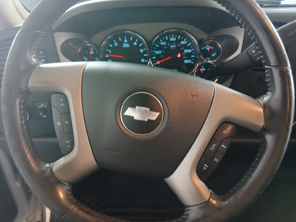 Used 2013 Chevrolet Silverado 1500 LT w/ All-Star Edition AWD/4WD image 22