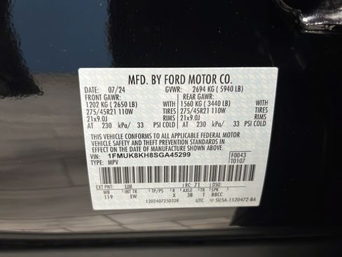 Used 2025 Ford Explorer ST-Line w/ Premium Package AWD/4WD image 30
