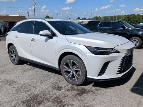 Used 2024 Lexus RX 350 Premium w/ Convenience Package AWD/4WD image 2