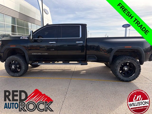 Used 2023 GMC Sierra 3500 Denali w/ Denali Ultimate Package AWD/4WD image 4