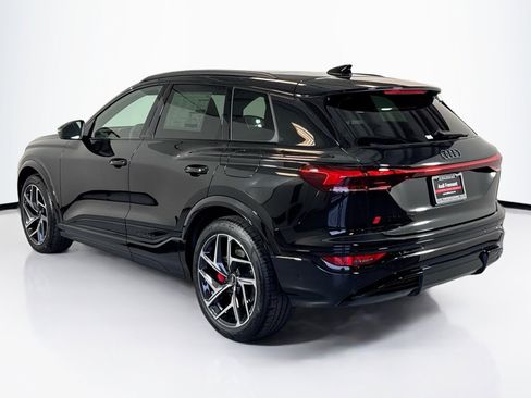 New 2027 Audi SQ6 e-tron Premium Plus AWD/4WD image 7