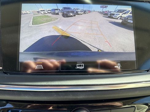 Used 2023 Buick Enclave Essence w/ Sport Touring Edition image 26