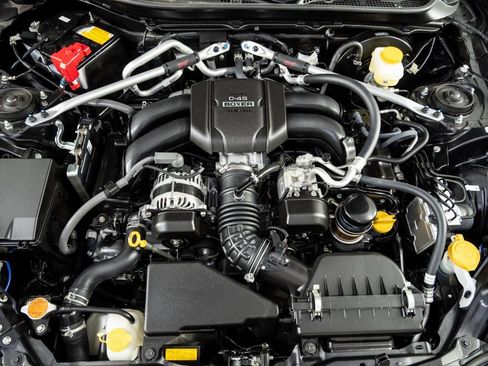 Used 2025 Subaru BRZ Limited w/ Popular Package 2 image 26