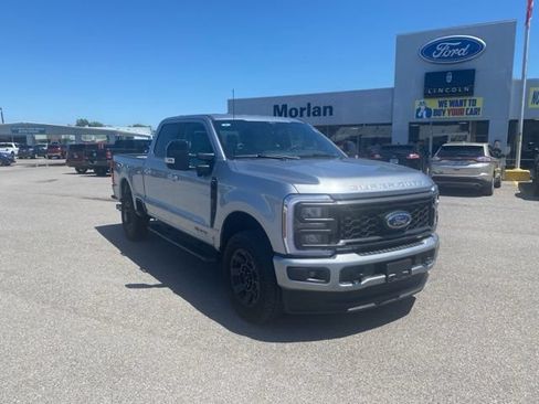 Used 2024 Ford F250 Lariat w/ Sport Appearance Package AWD/4WD image 8