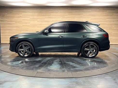 Used 2023 Genesis GV70 2.5T w/ Sport Prestige Package image 16
