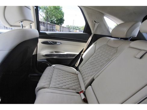 Used 2022 Genesis GV70 3.5T Sport w/ Sport Advanced Package AWD/4WD image 12
