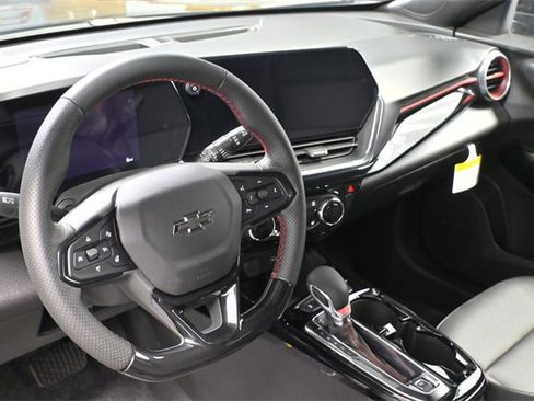 New 2026 Chevrolet Trax RS w/ Driver Confidence Package image 16