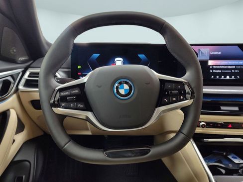 Used 2025 BMW i4 xDrive40i w/ Premium Package image 13