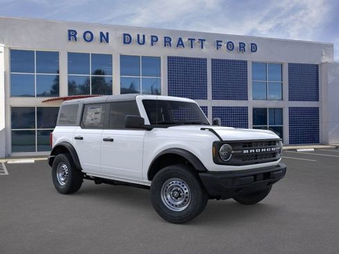 New 2025 Ford Bronco 4-Door image 8