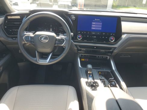 Used 2025 Lexus TX 350 FWD w/ Technology Package image 10