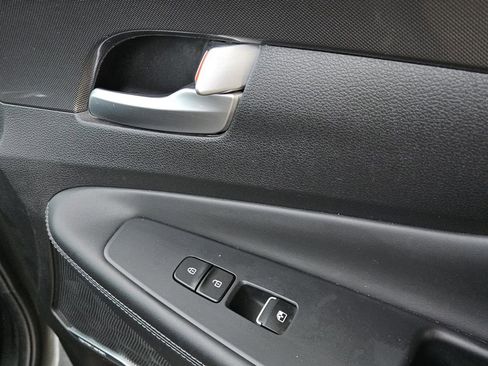 Used 2023 Hyundai Santa Fe Limited image 34