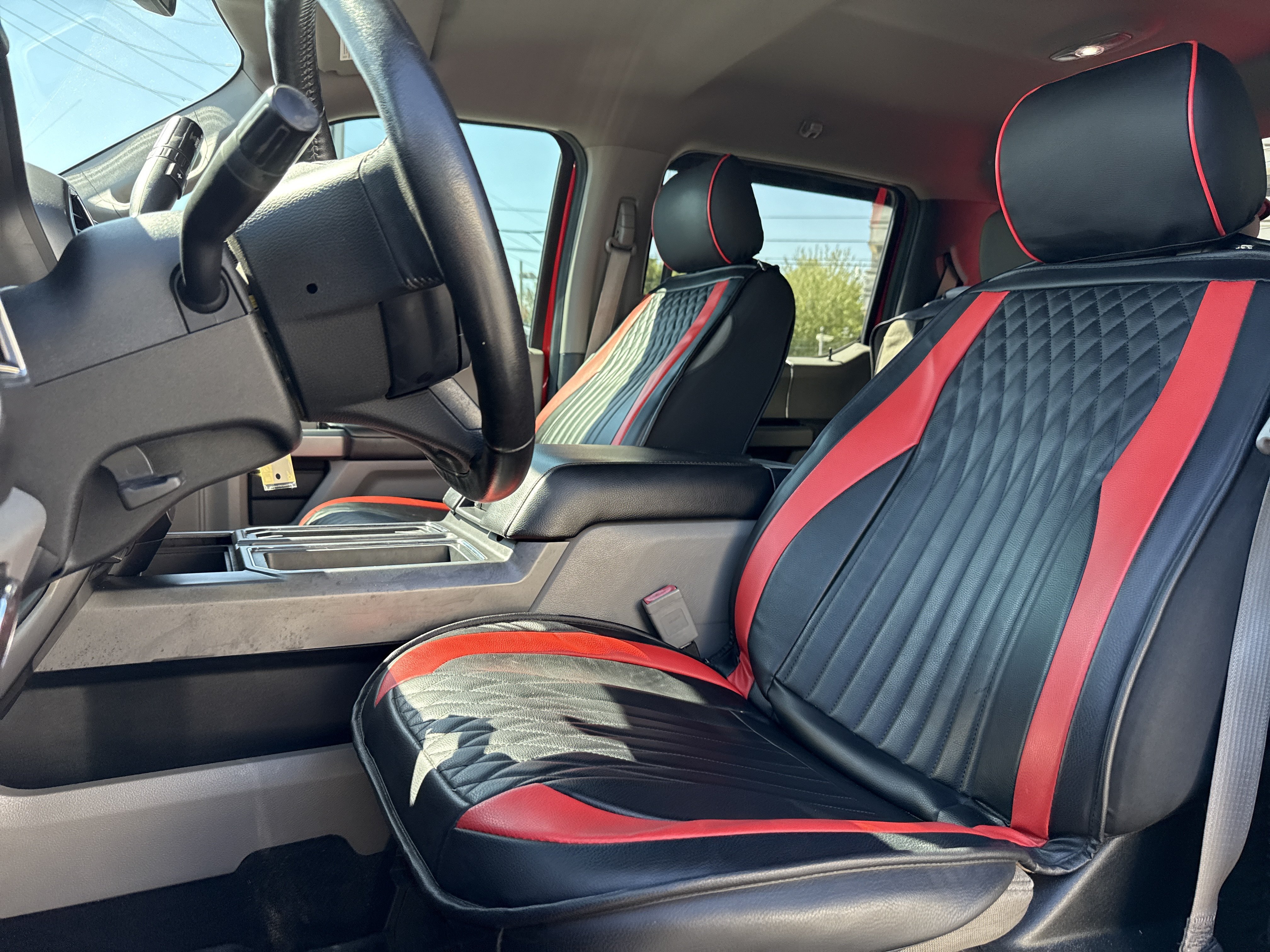 Used 2019 Ford F150 XLT w/ Equipment Group 302A Luxury RWD image 13