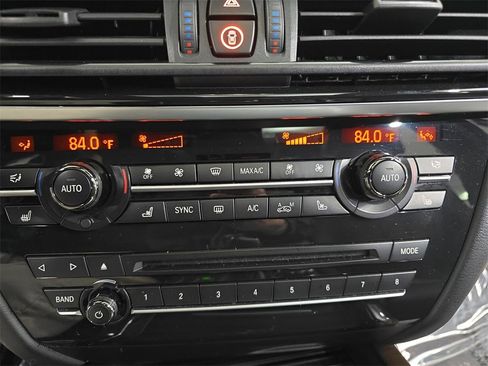 Used 2017 BMW X5 xDrive50i image 27