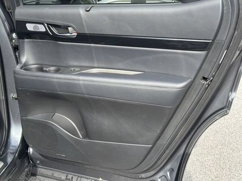 Used 2021 Hyundai Palisade Limited FWD image 16
