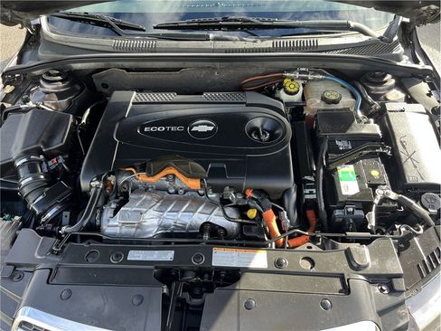 Used 2014 Chevrolet Cruze Diesel w/ Enhanced Safety Package image 17