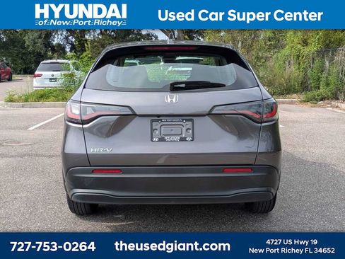 Used 2024 Honda HR-V LX image 4
