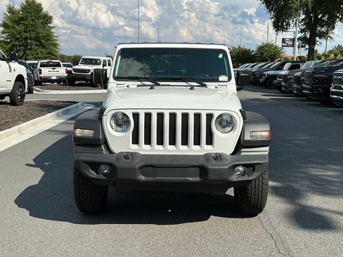 Used 2023 Jeep Wrangler Unlimited Sport AWD/4WD image 8