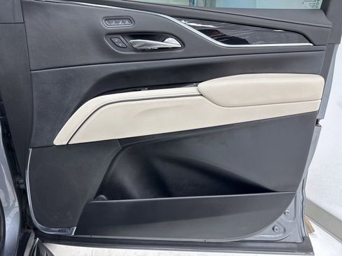 Used 2022 Cadillac Escalade Sport image 8