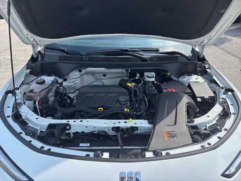 Used 2025 Buick Envista Sport Touring FWD image 27