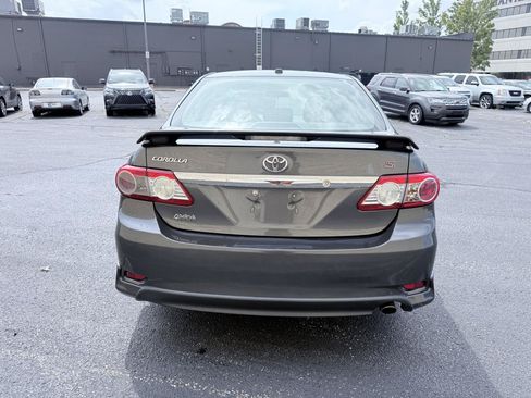 Used 2013 Toyota Corolla S w/ Premium Pkg FWD image 4