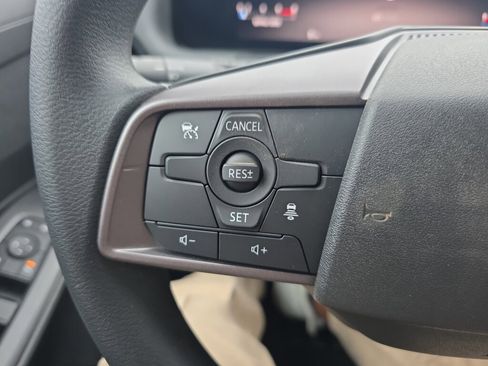 New 2026 Nissan Sentra SV w/ Floor Mat Package FWD image 9