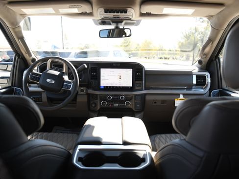 New 2026 Ford F250 Platinum w/ Platinum Plus Package image 26