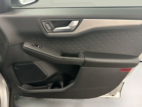 Used 2020 Ford Escape SEL AWD/4WD image 35