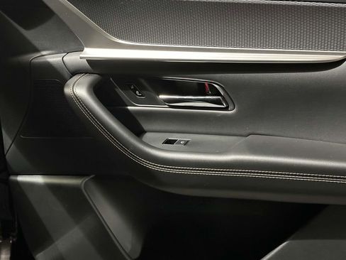 Certified 2025 MAZDA CX-90 Plug-In Hybrid w/Premium Sport image 13