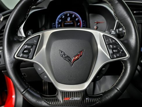 Used 2015 Chevrolet Corvette Z06 w/ Z07 Performance Package RWD image 27