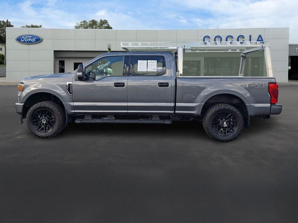 Used 2022 Ford F250 XLT w/ Black Appearance Package AWD/4WD image 7