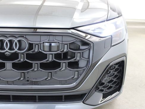 New 2026 Audi Q8 Premium Plus image 7