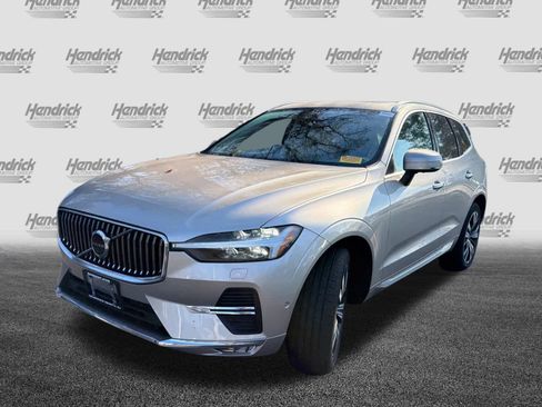 Certified 2023 Volvo XC60 B5 Plus image 7