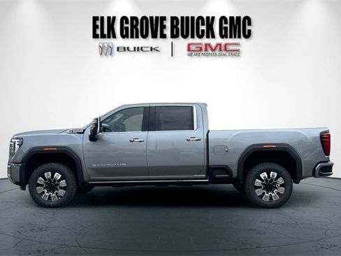 New 2026 GMC Sierra 2500 Denali w/ Denali Reserve Package image 7