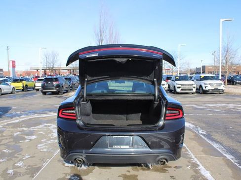 Used 2019 Dodge Charger GT image 9