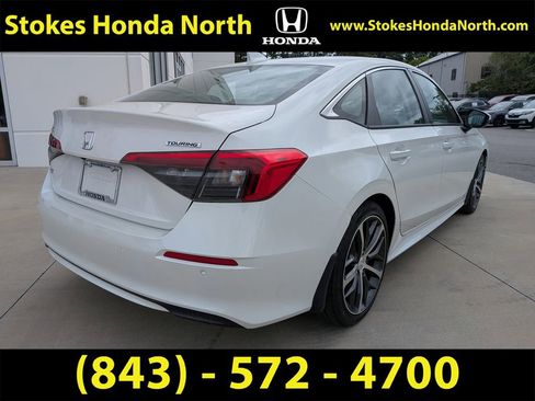 Certified 2024 Honda Civic Touring image 3