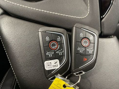 Used 2021 Chevrolet Corvette Stingray Preferred Cpe w/ Z51 Performance Package RWD image 21