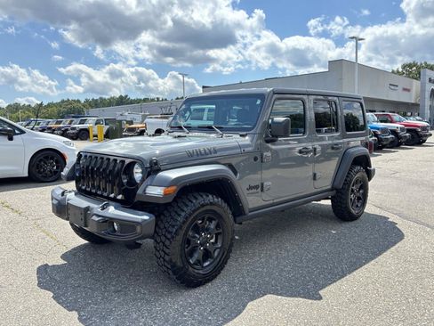 Used 2022 Jeep Wrangler Unlimited Sport AWD/4WD image 3