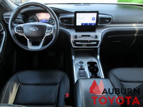 Used 2023 Ford Explorer XLT w/ Equipment Group 202A image 12