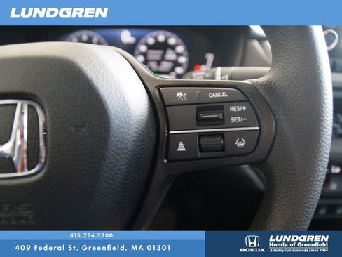 Used 2025 Honda Accord SE image 19