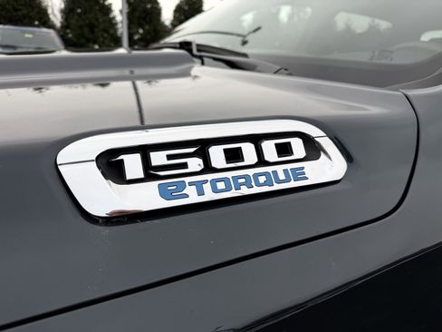 Used 2025 RAM 1500 Big Horn image 8