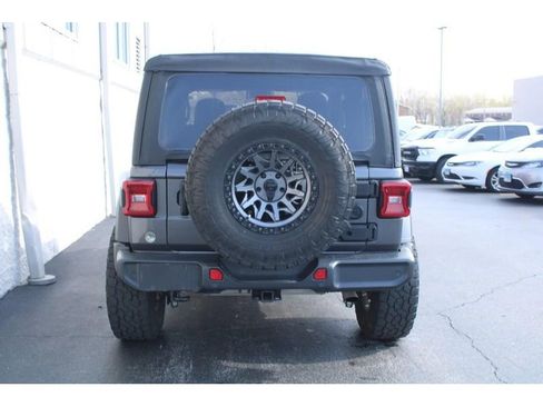 Used 2023 Jeep Wrangler Sport image 4