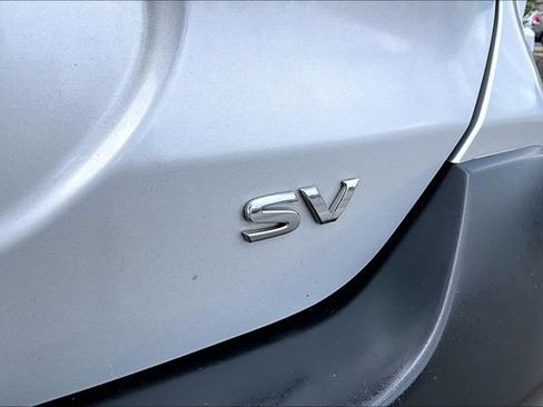 Used 2018 Nissan Kicks SV FWD image 20