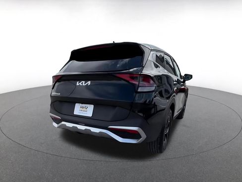 Used 2025 Kia Sportage LX image 16