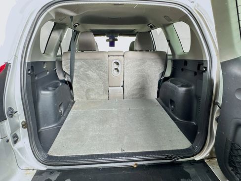 Used 2011 Toyota RAV4 Base image 28