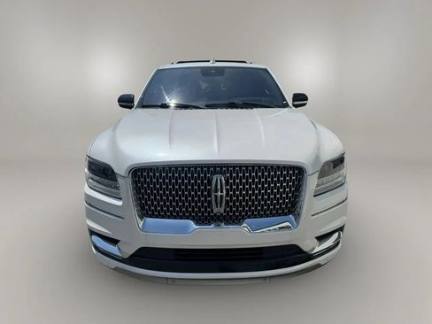 Used 2019 Lincoln Navigator Reserve w/ Cargo Package AWD/4WD image 3