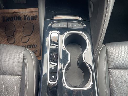 Used 2021 Buick Envision Avenir w/ Technology Package II image 31